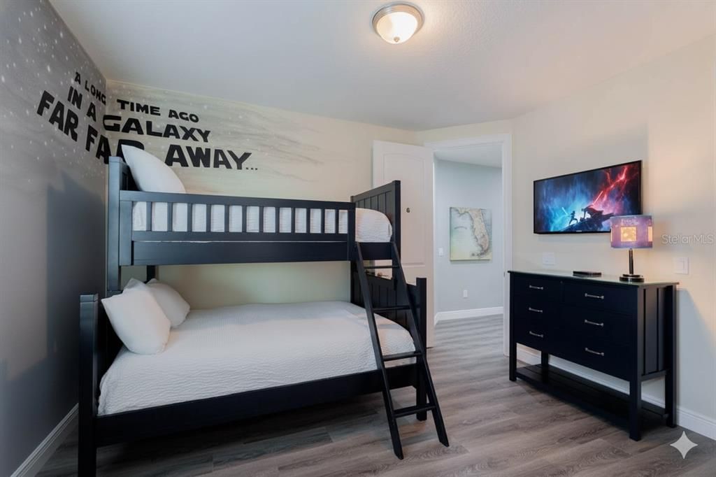 En Venta: $729,000 (8 camas, 8 baños, 4066 Pies cuadrados)