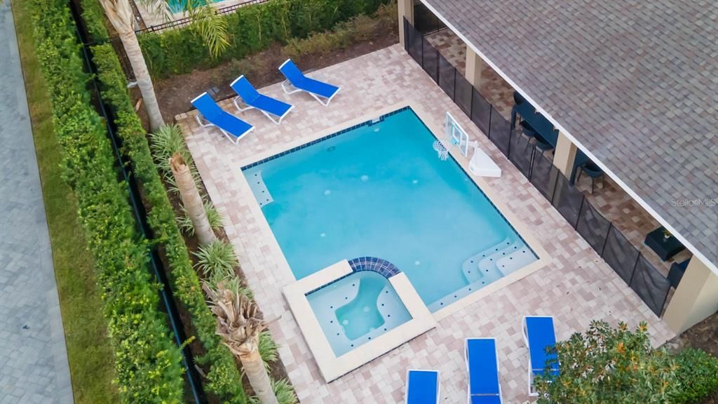 En Venta: $729,000 (8 camas, 8 baños, 4066 Pies cuadrados)