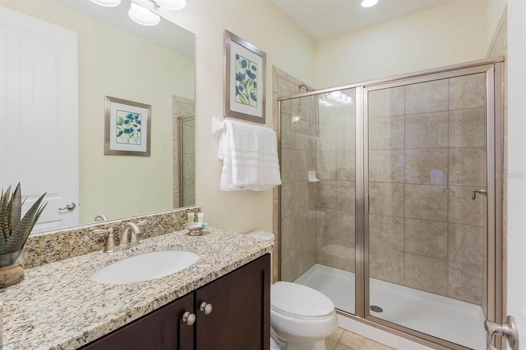 En Venta: $729,000 (8 camas, 8 baños, 4066 Pies cuadrados)