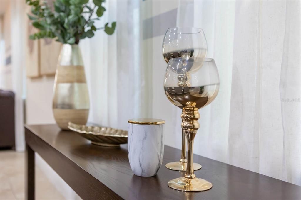 En Venta: $729,000 (8 camas, 8 baños, 4066 Pies cuadrados)