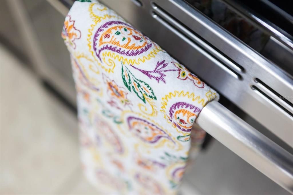 En Venta: $729,000 (8 camas, 8 baños, 4066 Pies cuadrados)