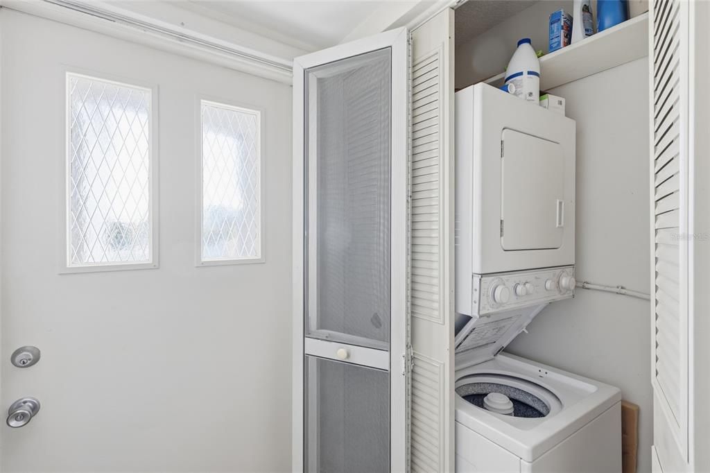 For Sale: $399,000 (2 beds, 2 baths, 1151 Square Feet)