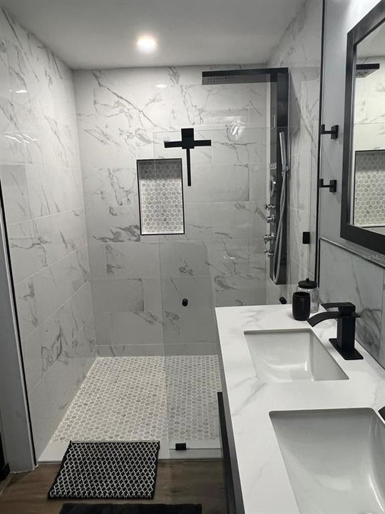 For Rent: $3,300 (3 beds, 2 baths, 1490 Square Feet)