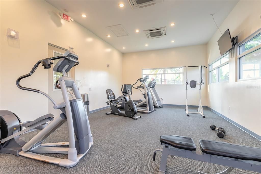 En Venta: $749,000 (3 camas, 3 baños, 2692 Pies cuadrados)