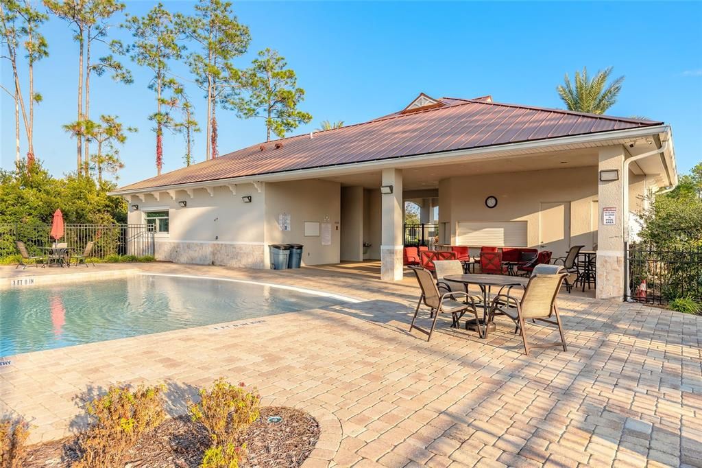 En Venta: $749,000 (3 camas, 3 baños, 2692 Pies cuadrados)