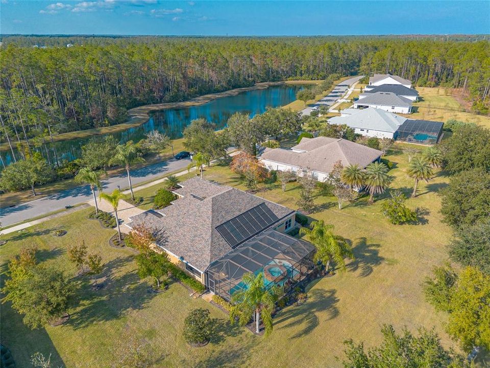 En Venta: $749,000 (3 camas, 3 baños, 2692 Pies cuadrados)