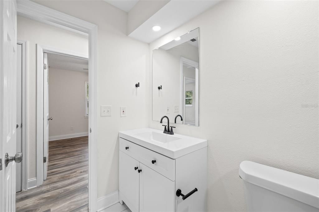 出租: $2,800 (4 贝兹, 2 浴室, 1731 平方英尺)