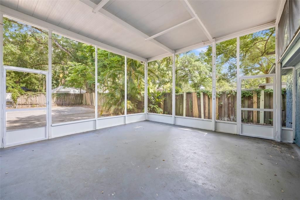 出租: $2,800 (4 贝兹, 2 浴室, 1731 平方英尺)