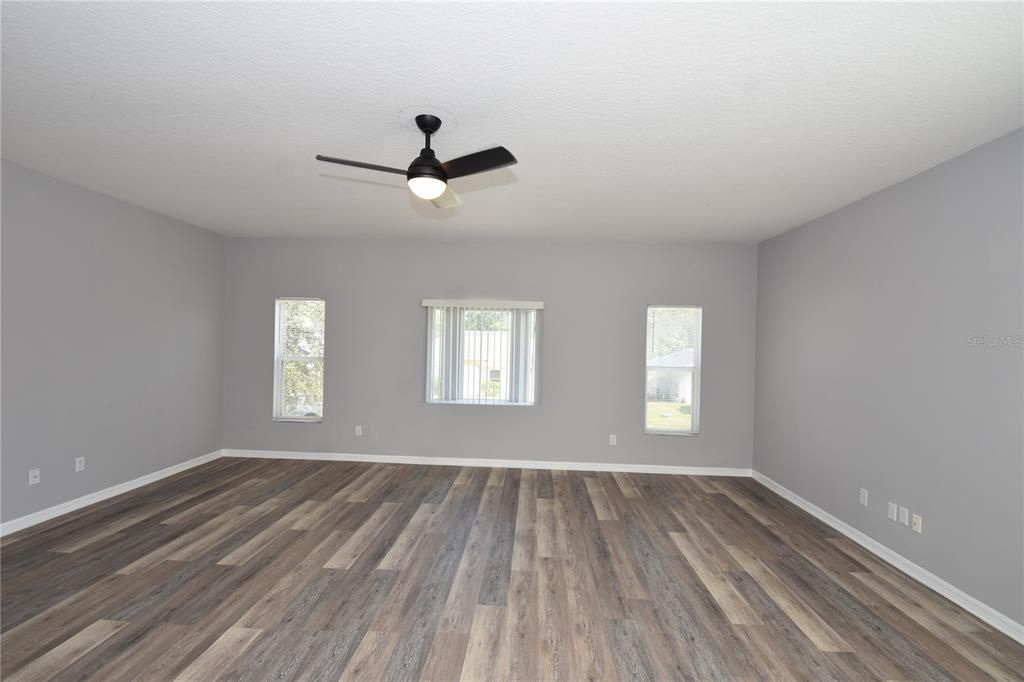 В аренду: $2,500 (4 спален, 3 ванн, 2529 Квадратных фут)