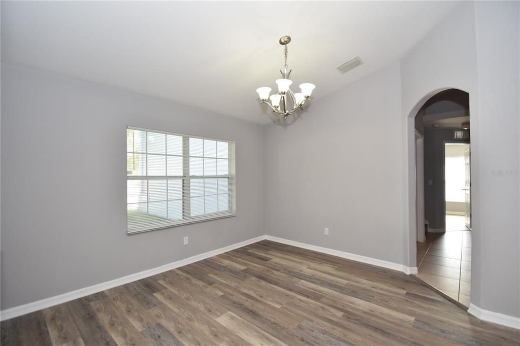 В аренду: $2,500 (4 спален, 3 ванн, 2529 Квадратных фут)