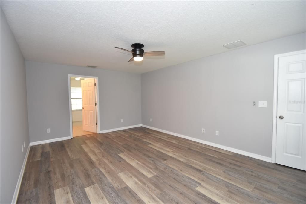 В аренду: $2,500 (4 спален, 3 ванн, 2529 Квадратных фут)