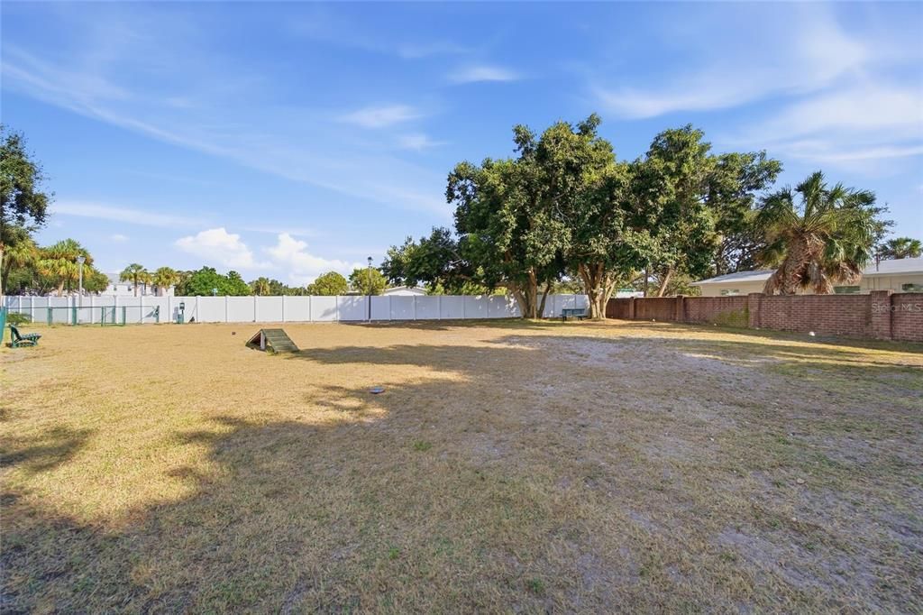 En Venta: $250,000 (1 camas, 1 baños, 858 Pies cuadrados)