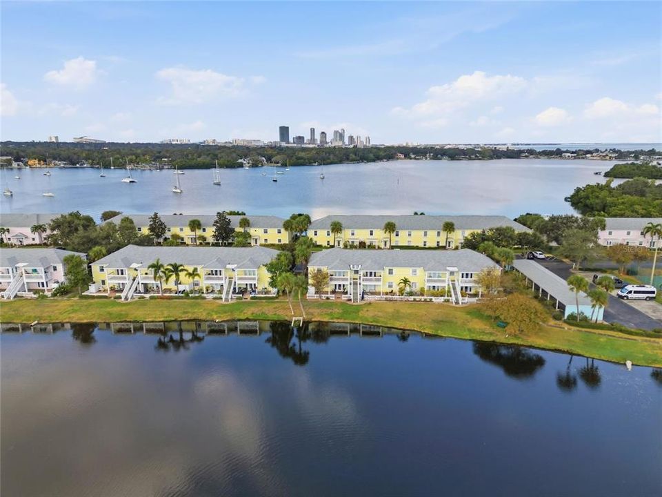 En Venta: $250,000 (1 camas, 1 baños, 858 Pies cuadrados)