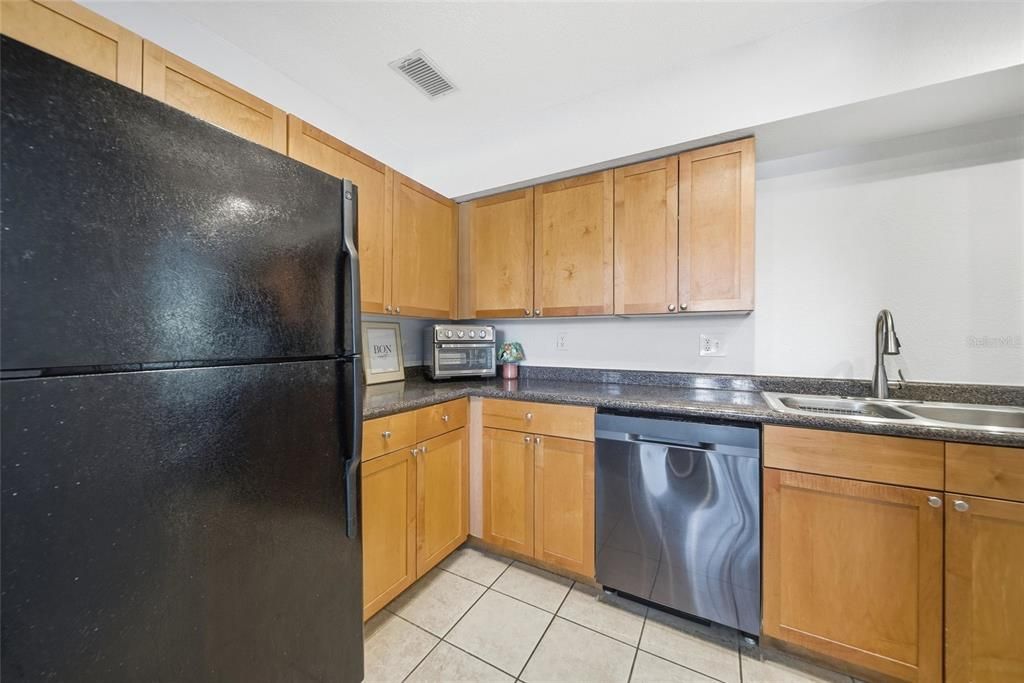 En Venta: $250,000 (1 camas, 1 baños, 858 Pies cuadrados)