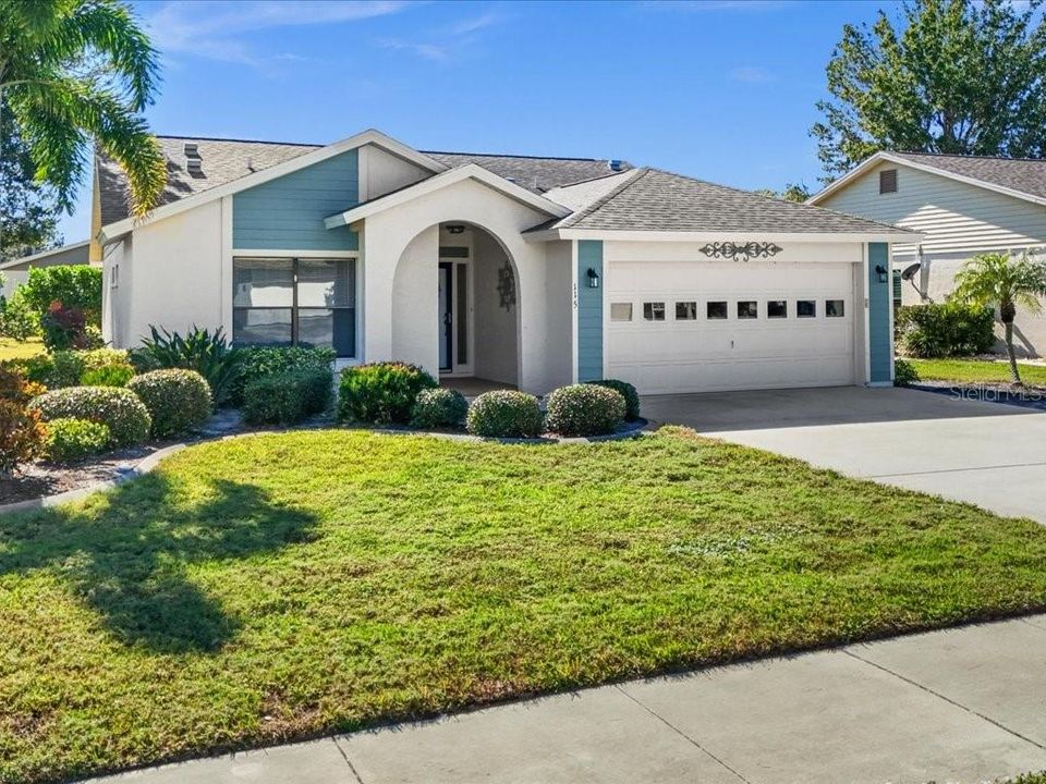 待售: $279,000 (2 贝兹, 2 浴室, 1392 平方英尺)