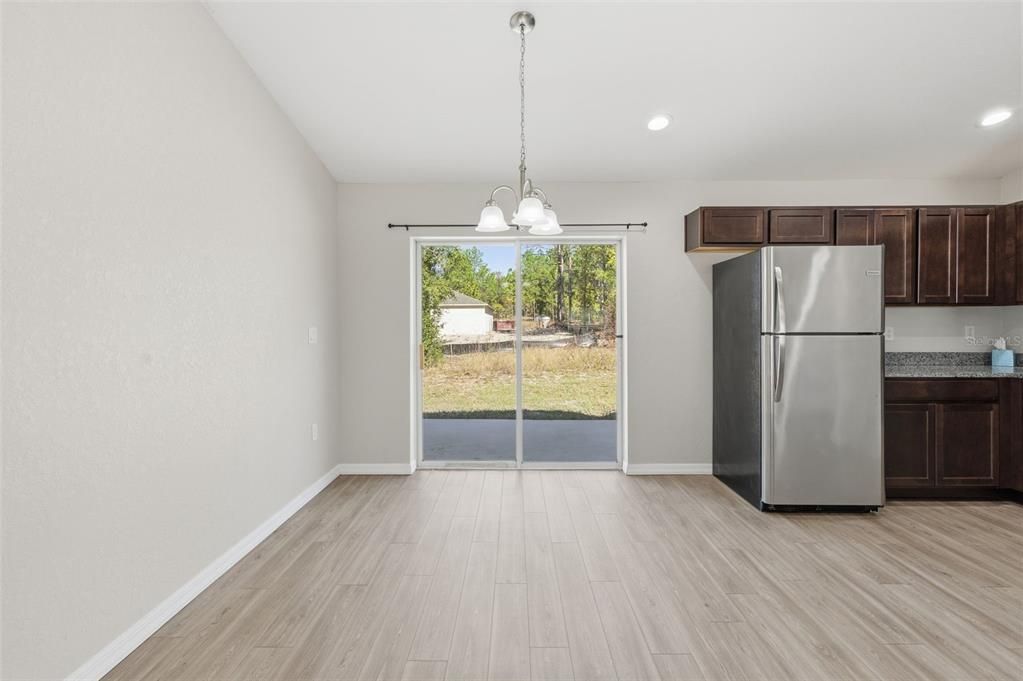 For Sale: $245,678 (3 beds, 2 baths, 1322 Square Feet)