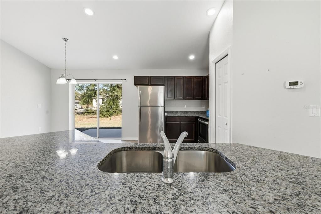 For Sale: $245,678 (3 beds, 2 baths, 1322 Square Feet)