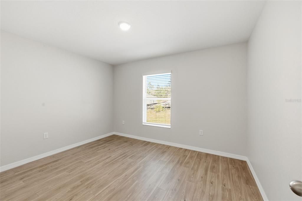 For Sale: $245,678 (3 beds, 2 baths, 1322 Square Feet)