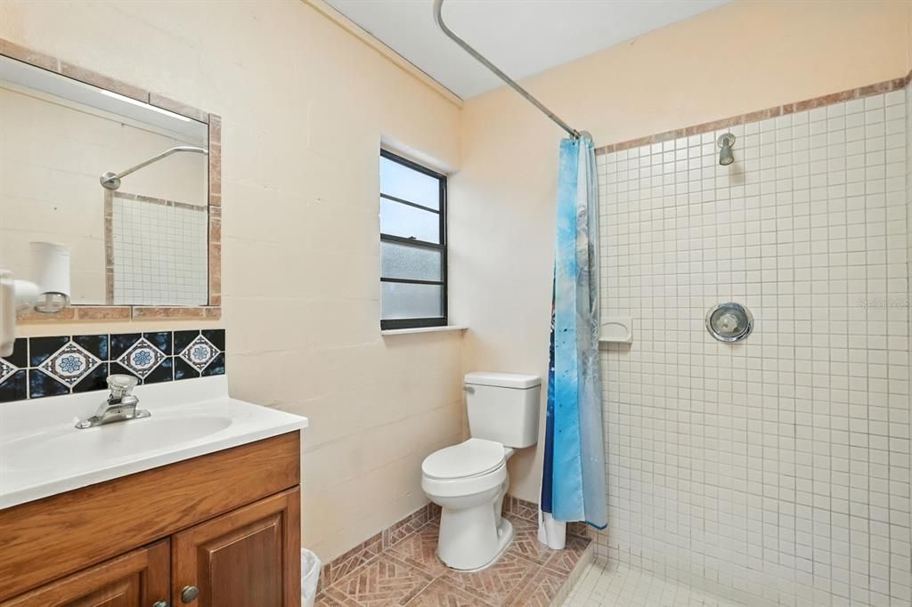 На продажу: $739,000 (4 спален, 3 ванн, 2284 Квадратных фут)