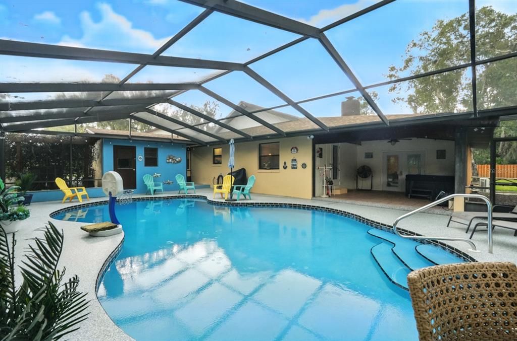 На продажу: $739,000 (4 спален, 3 ванн, 2284 Квадратных фут)