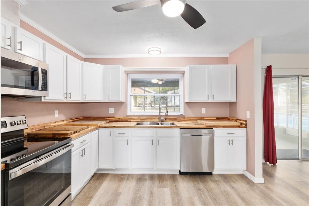 待售: $340,000 (3 贝兹, 2 浴室, 1534 平方英尺)