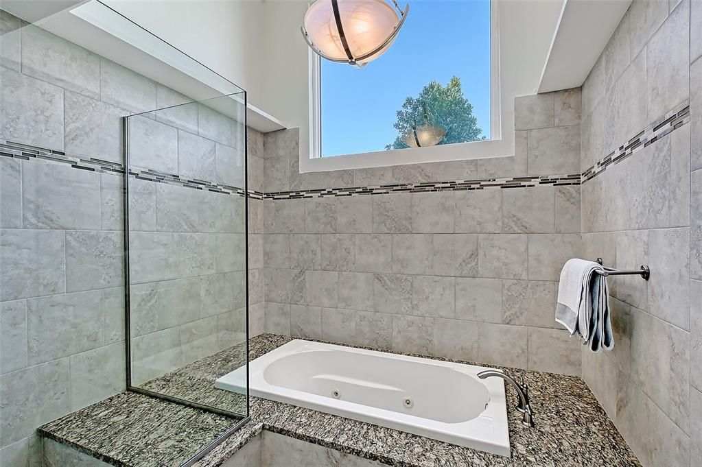 待售: $875,000 (3 贝兹, 2 浴室, 2438 平方英尺)