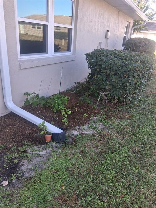 На продажу: $190,000 (2 спален, 2 ванн, 1063 Квадратных фут)