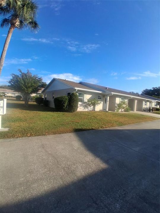 На продажу: $190,000 (2 спален, 2 ванн, 1063 Квадратных фут)