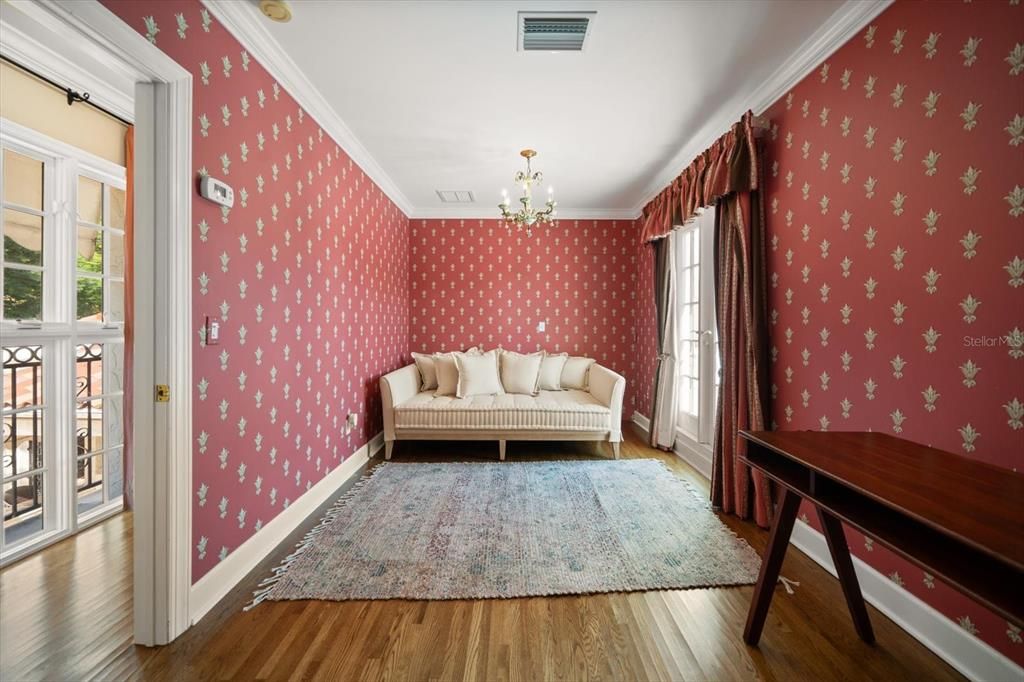 На продажу: $3,100,000 (5 спален, 5 ванн, 7193 Квадратных фут)