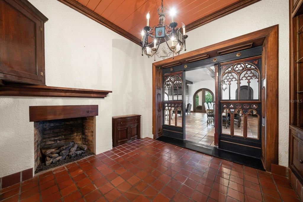 На продажу: $3,100,000 (5 спален, 5 ванн, 7193 Квадратных фут)