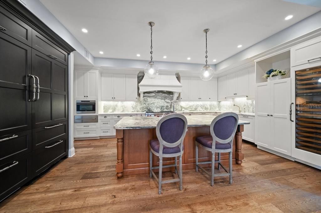 На продажу: $3,100,000 (5 спален, 5 ванн, 7193 Квадратных фут)