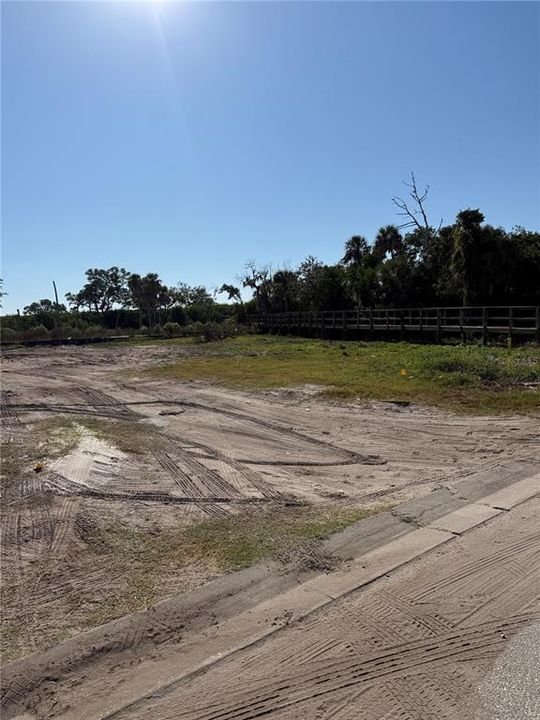 Недавно продано: $885,000 (0.26 acres)