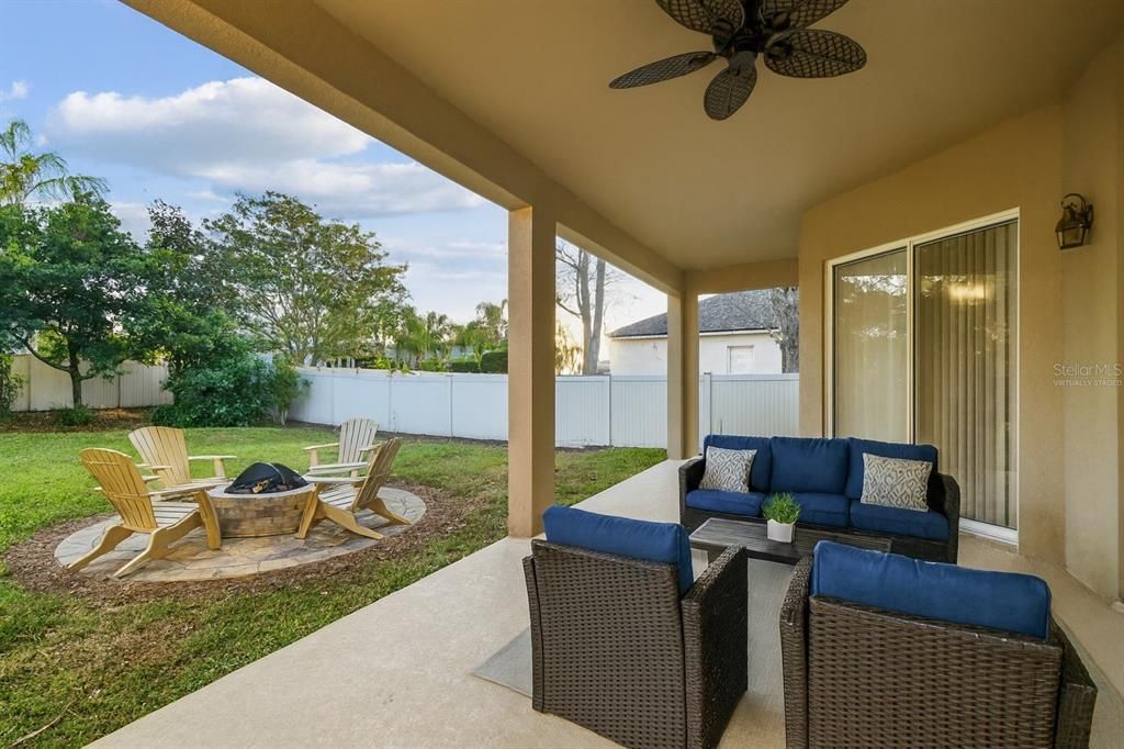 En Venta: $475,000 (4 camas, 3 baños, 2534 Pies cuadrados)