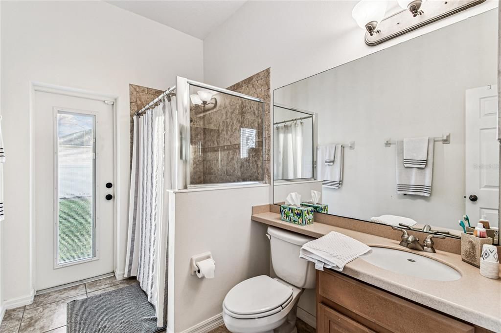 En Venta: $475,000 (4 camas, 3 baños, 2534 Pies cuadrados)