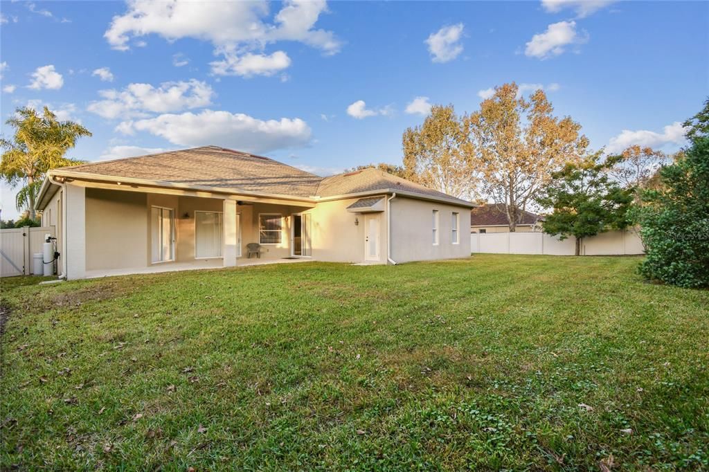 En Venta: $475,000 (4 camas, 3 baños, 2534 Pies cuadrados)