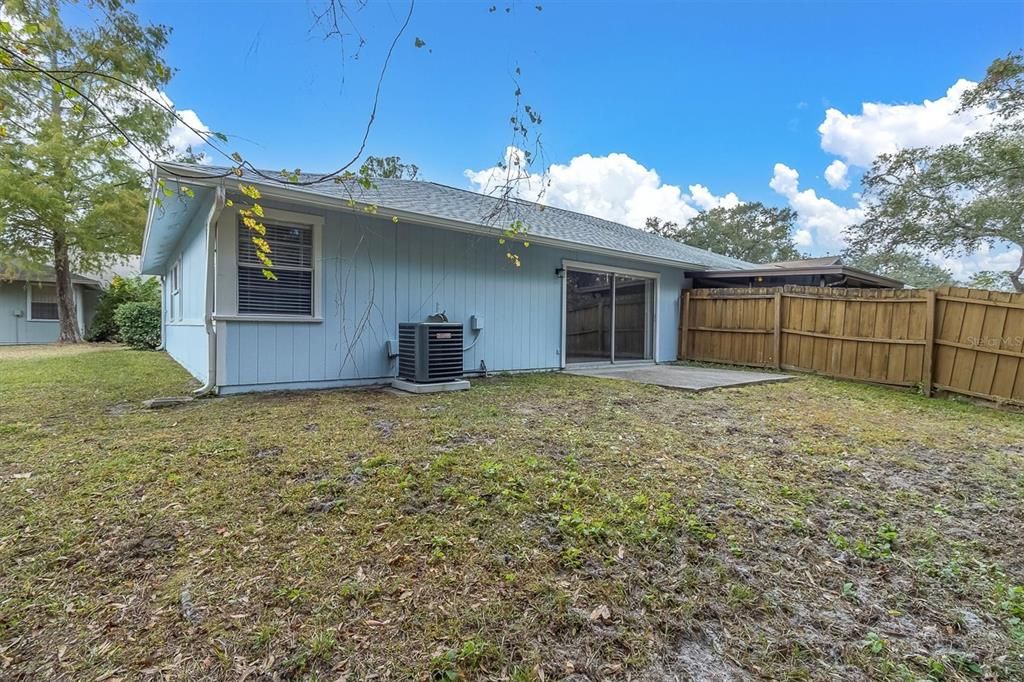 Active With Contract: $314,900 (2 beds, 2 baths, 1152 Square Feet)