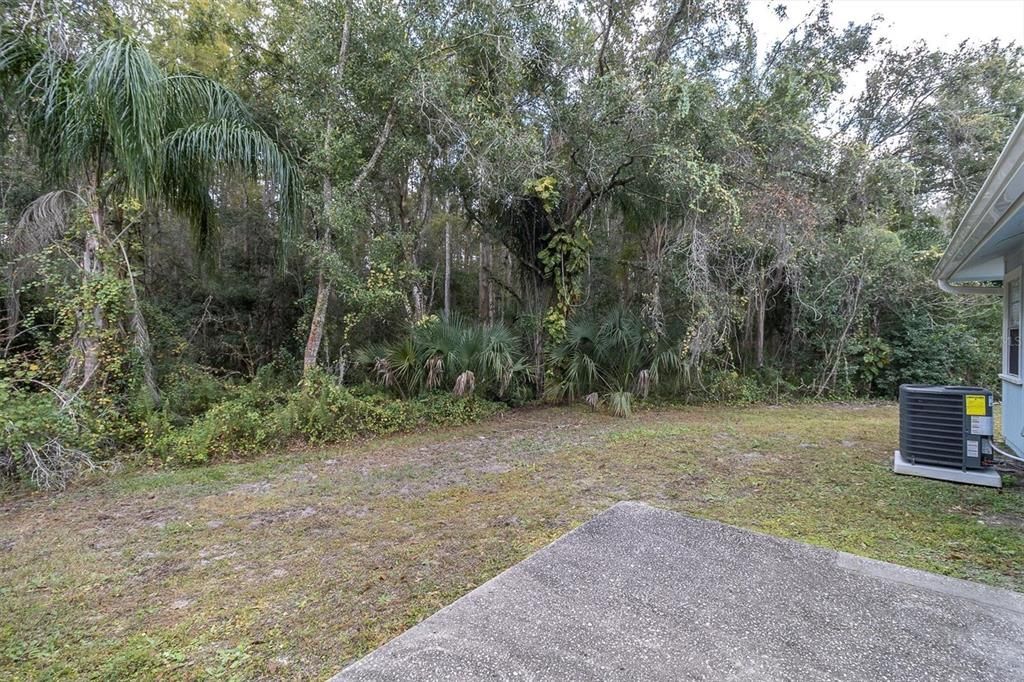 Active With Contract: $314,900 (2 beds, 2 baths, 1152 Square Feet)