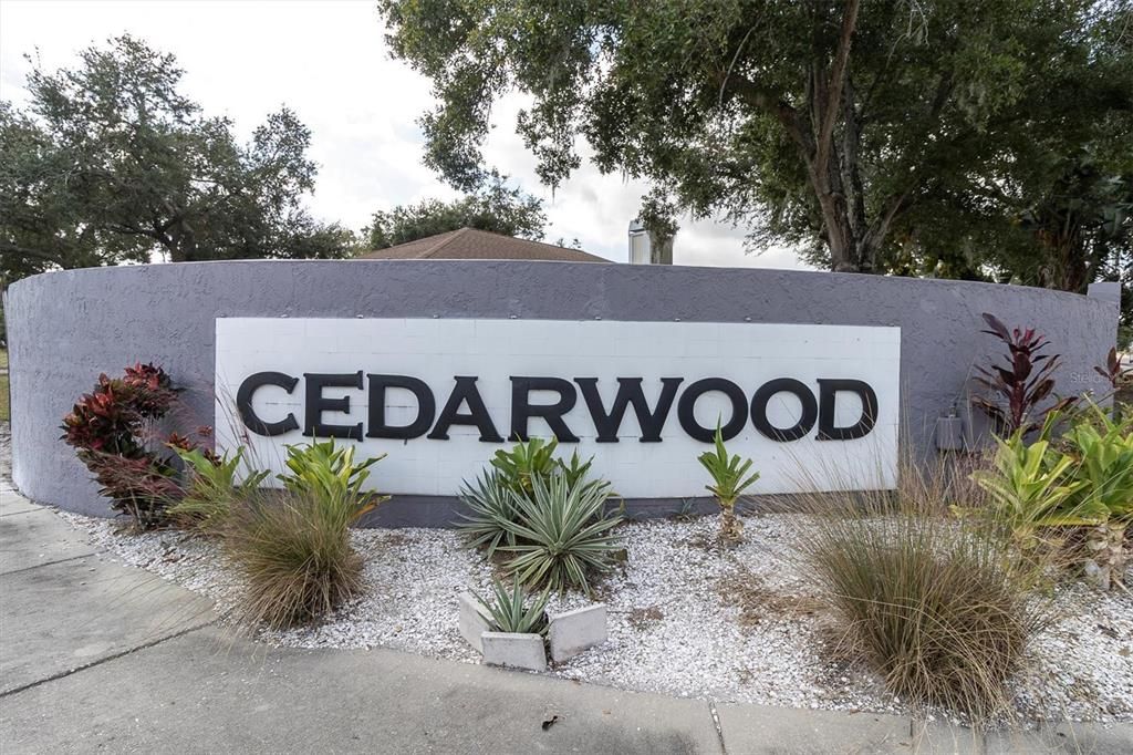 Active With Contract: $314,900 (2 beds, 2 baths, 1152 Square Feet)