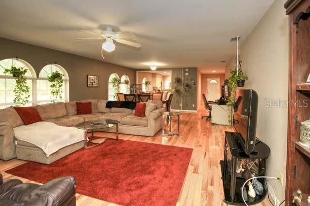 For Sale: $475,000 (2 beds, 2 baths, 1846 Square Feet)