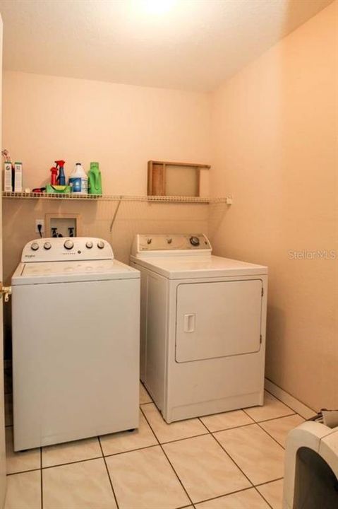 For Sale: $475,000 (2 beds, 2 baths, 1846 Square Feet)