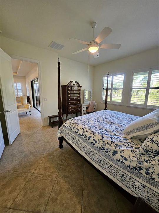 For Sale: $675,000 (3 beds, 3 baths, 2211 Square Feet)