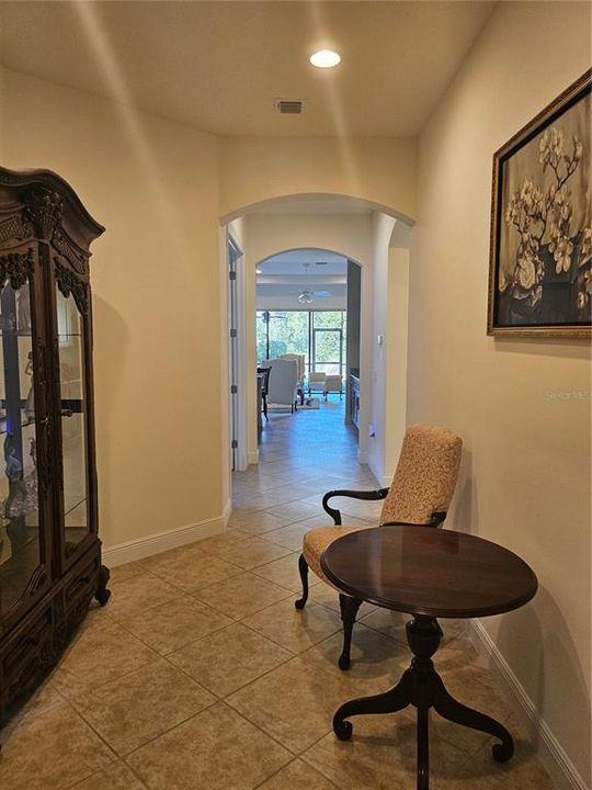 For Sale: $675,000 (3 beds, 3 baths, 2211 Square Feet)