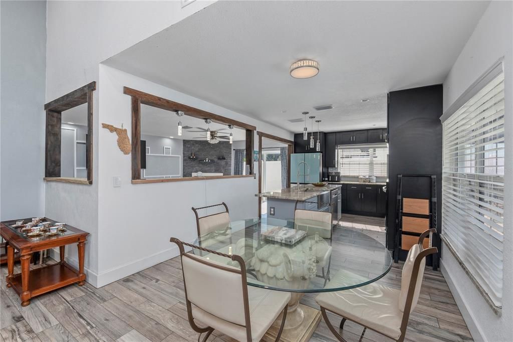 For Sale: $550,000 (3 beds, 2 baths, 1730 Square Feet)