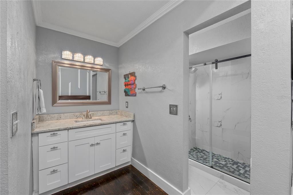 For Sale: $550,000 (3 beds, 2 baths, 1730 Square Feet)