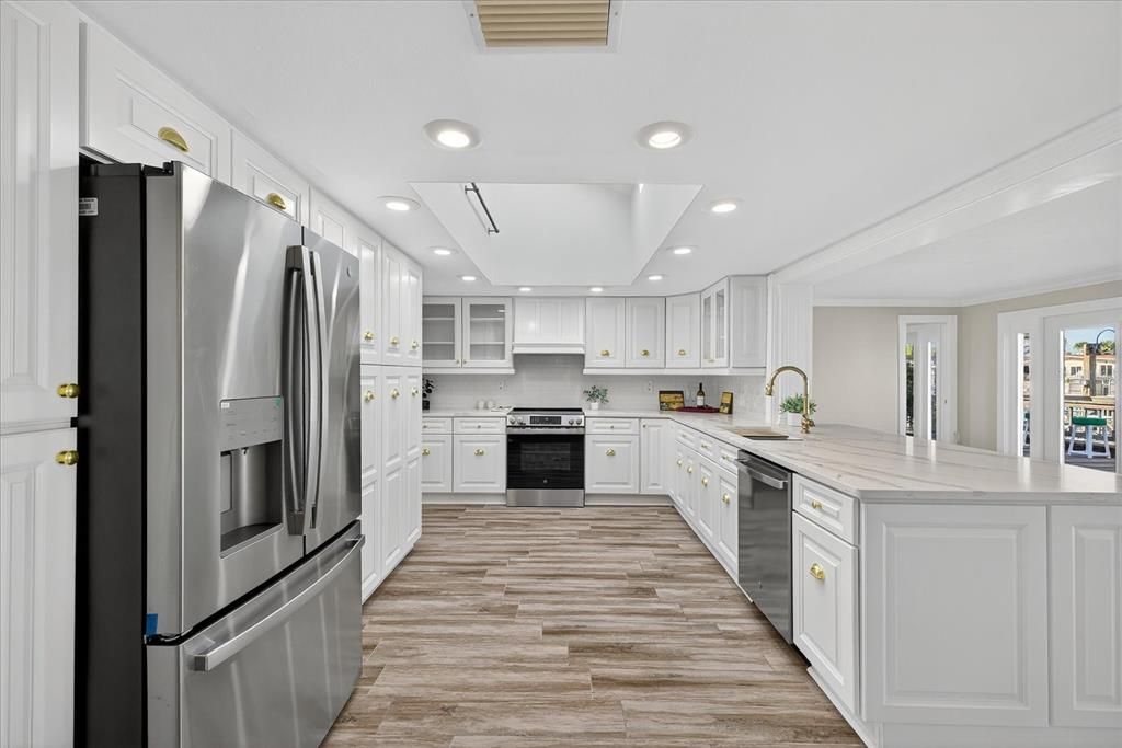 На продажу: $715,000 (3 спален, 3 ванн, 2291 Квадратных фут)