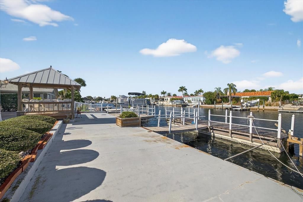 На продажу: $715,000 (3 спален, 3 ванн, 2291 Квадратных фут)