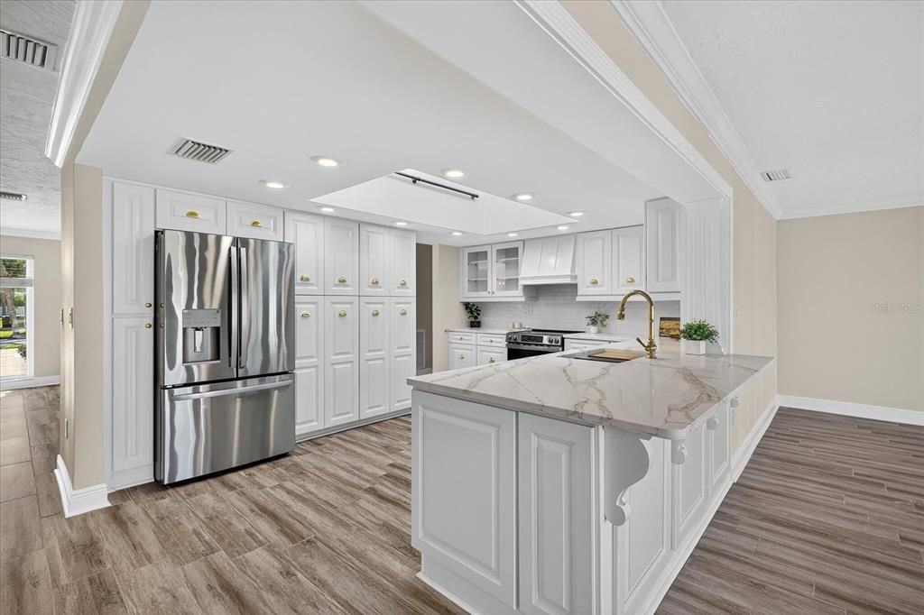 На продажу: $715,000 (3 спален, 3 ванн, 2291 Квадратных фут)