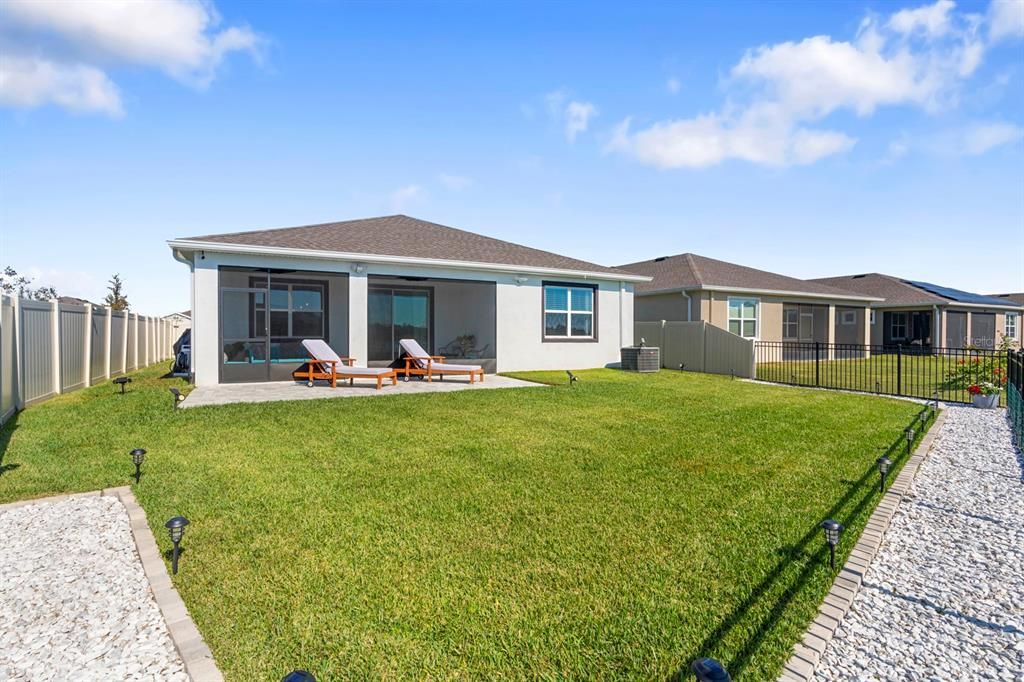 На продажу: $385,000 (4 спален, 2 ванн, 2034 Квадратных фут)