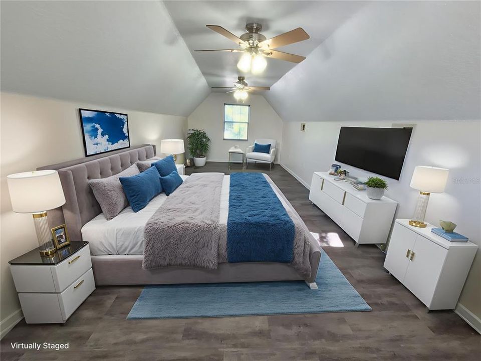 待售: $550,000 (4 贝兹, 2 浴室, 2608 平方英尺)