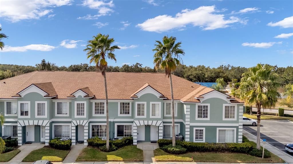 For Sale: $220,000 (2 beds, 2 baths, 1490 Square Feet)